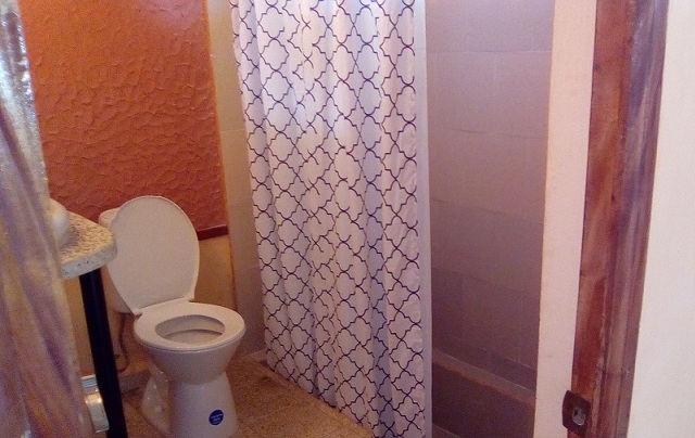 'Bathroom 1' Casas particulares are an alternative to hotels in Cuba.